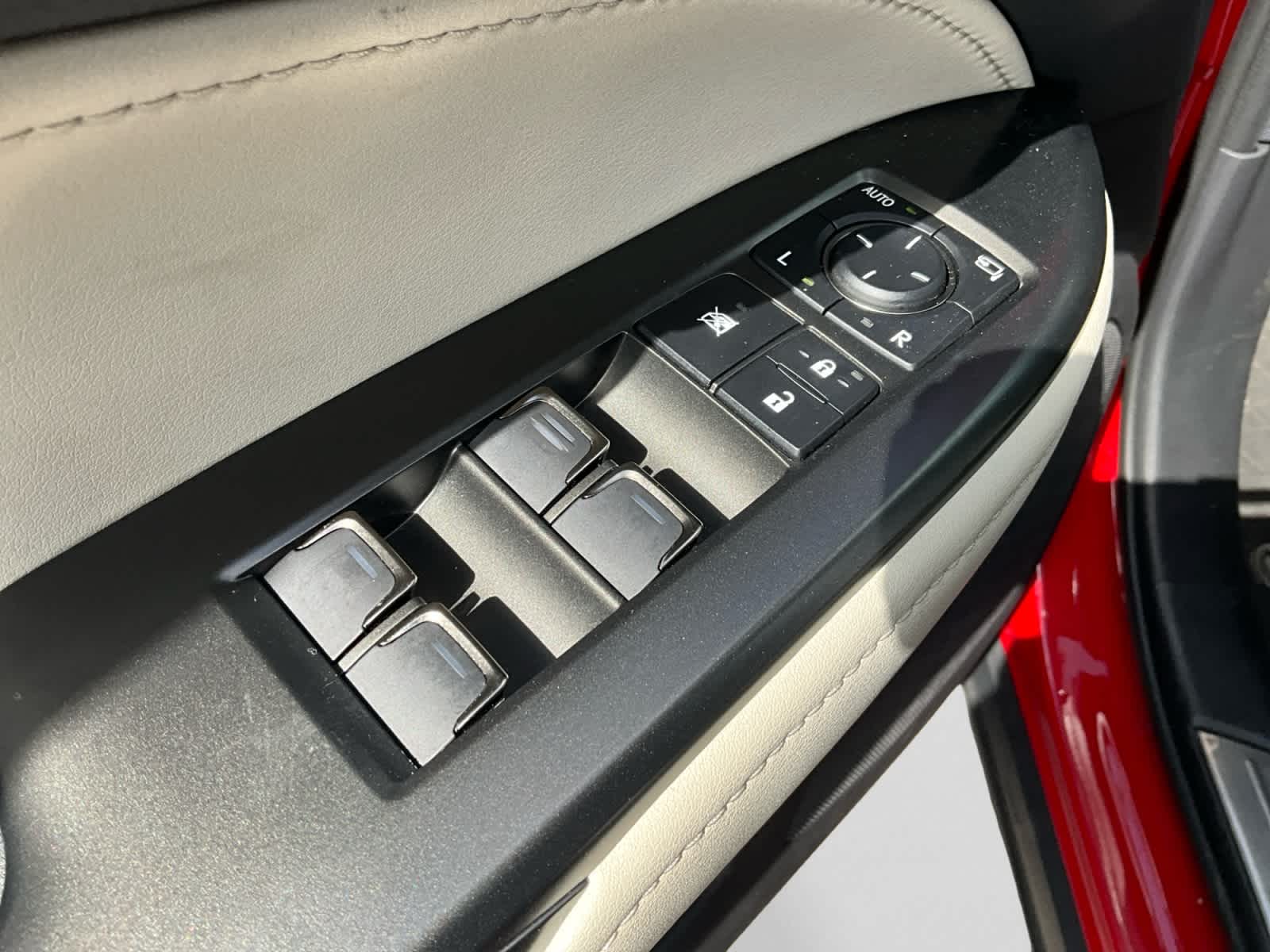 2025 Lexus NX 350h Luxury