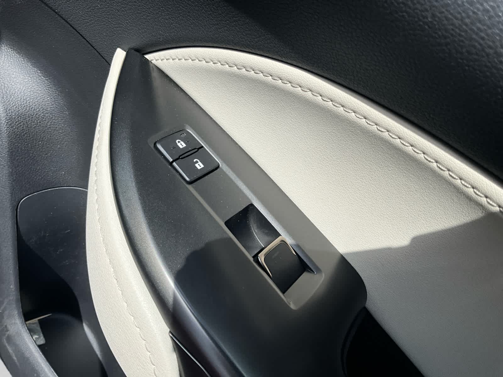 2025 Lexus NX 350h Luxury