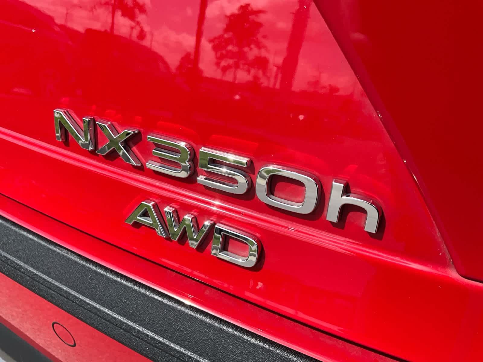 2025 Lexus NX 350h Luxury