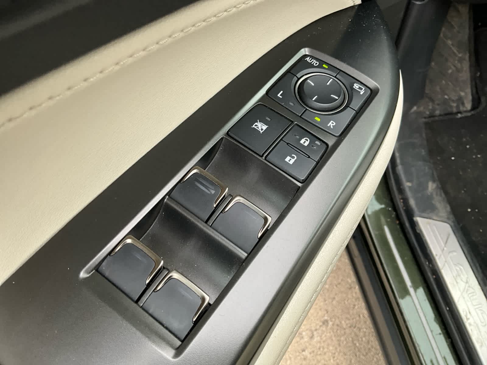 2025 Lexus NX Luxury