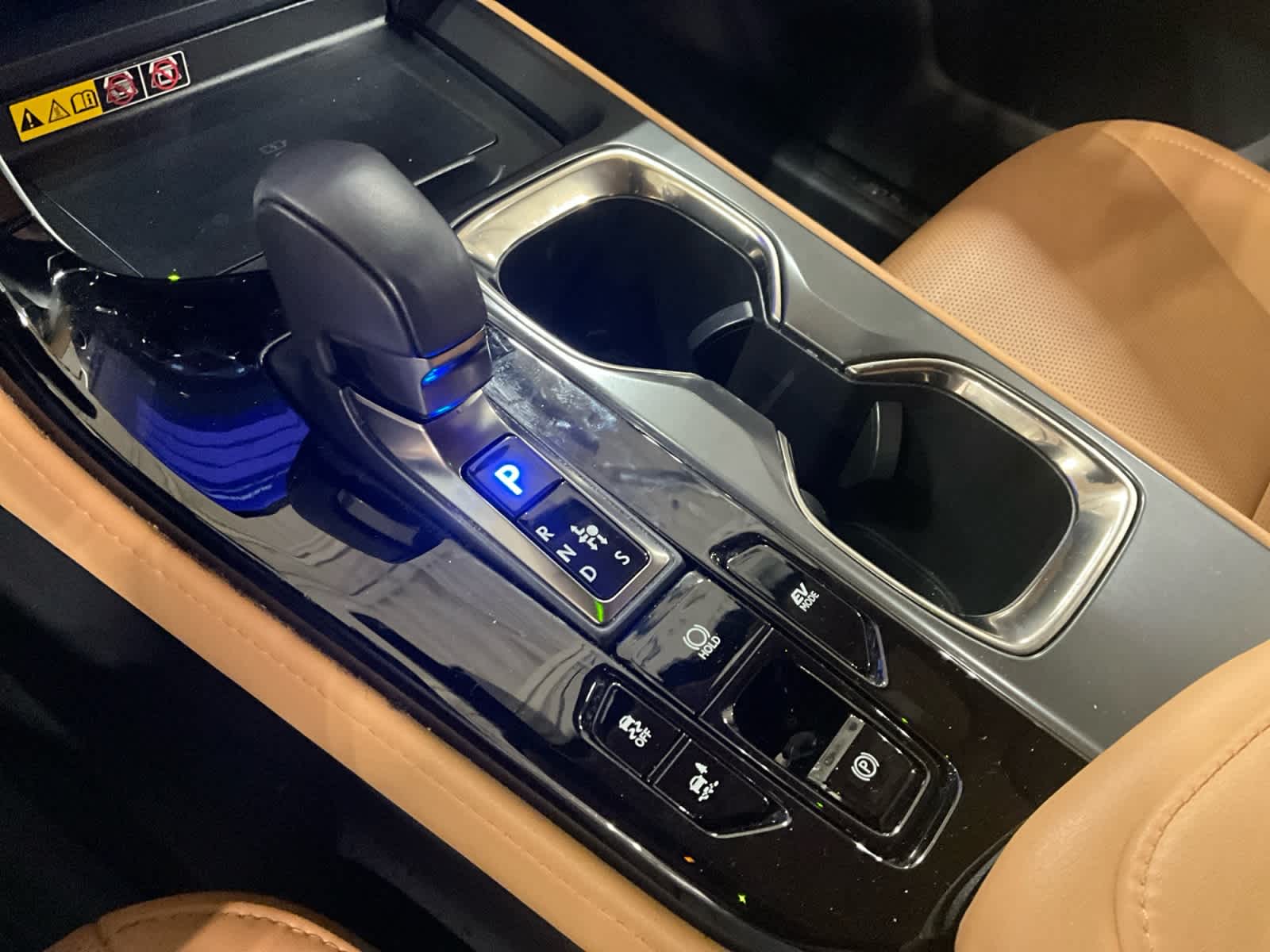 2025 Lexus NX 350h Luxury