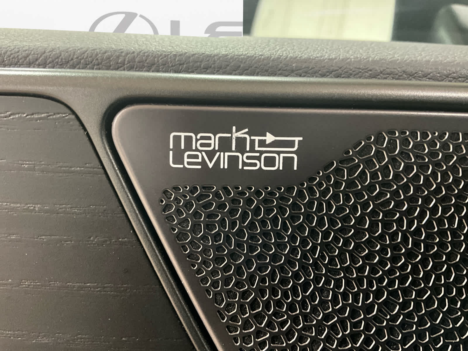 2025 Lexus NX 350h Luxury