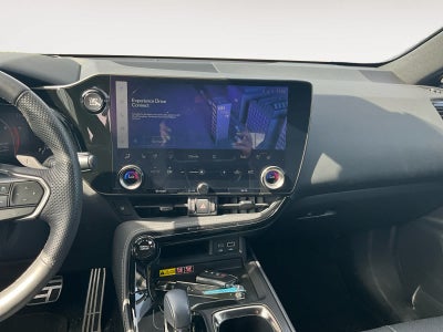 2025 Lexus NX 350 F SPORT Handling