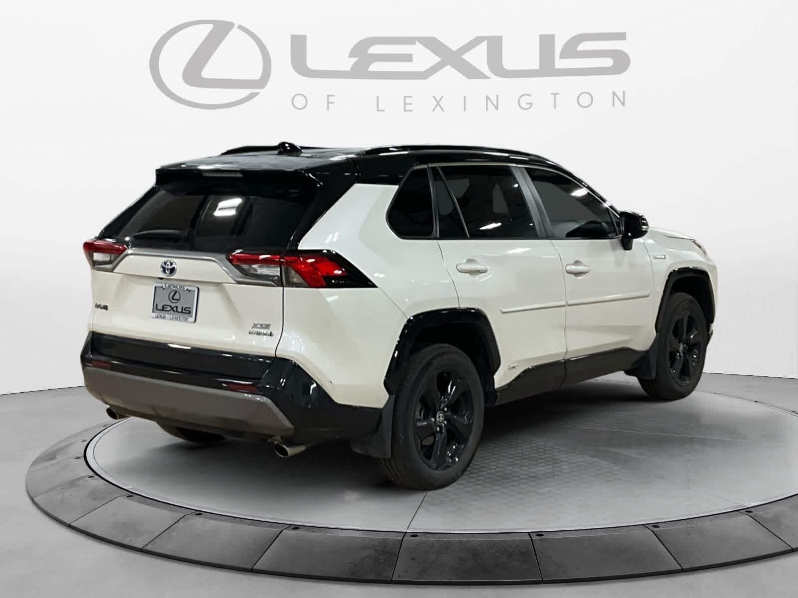 2021 Toyota RAV4 Hybrid XSE