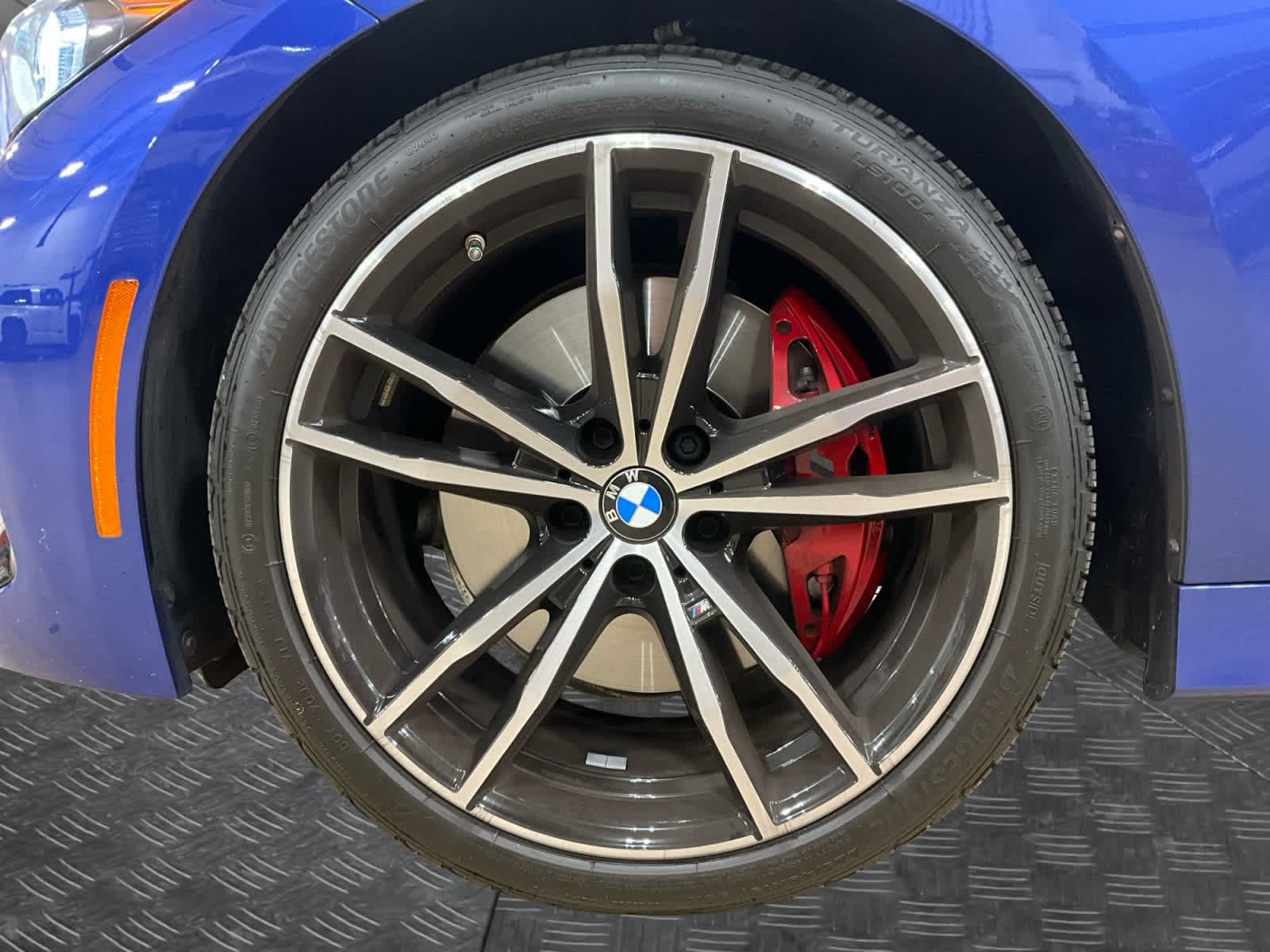 2023 BMW 330i xDrive 330i xDrive