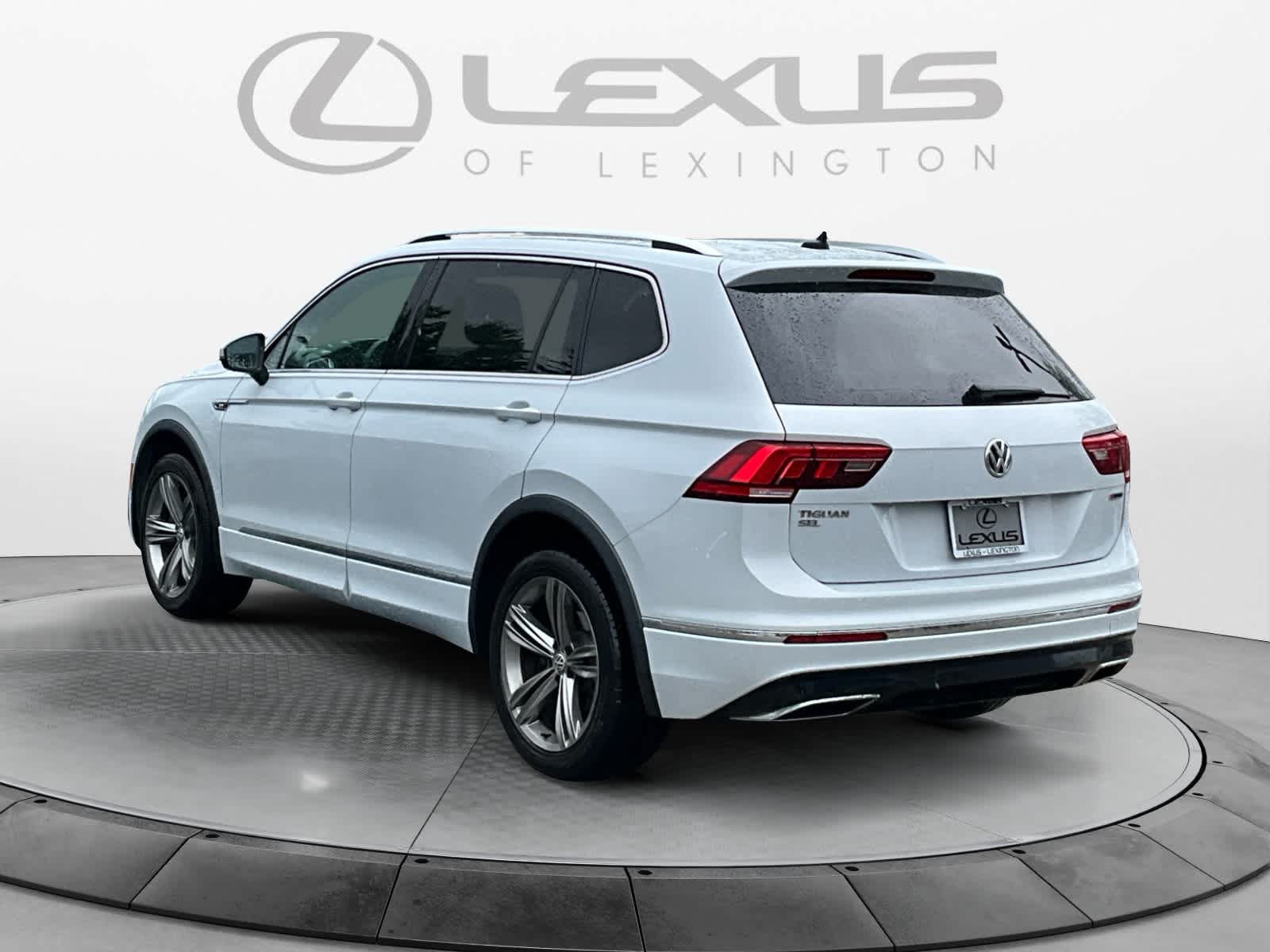 2019 Volkswagen Tiguan SEL R-Line
