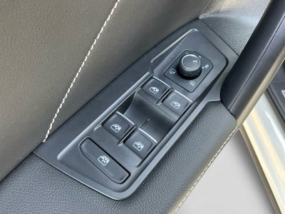 2022 Volkswagen Tiguan SEL R-Line