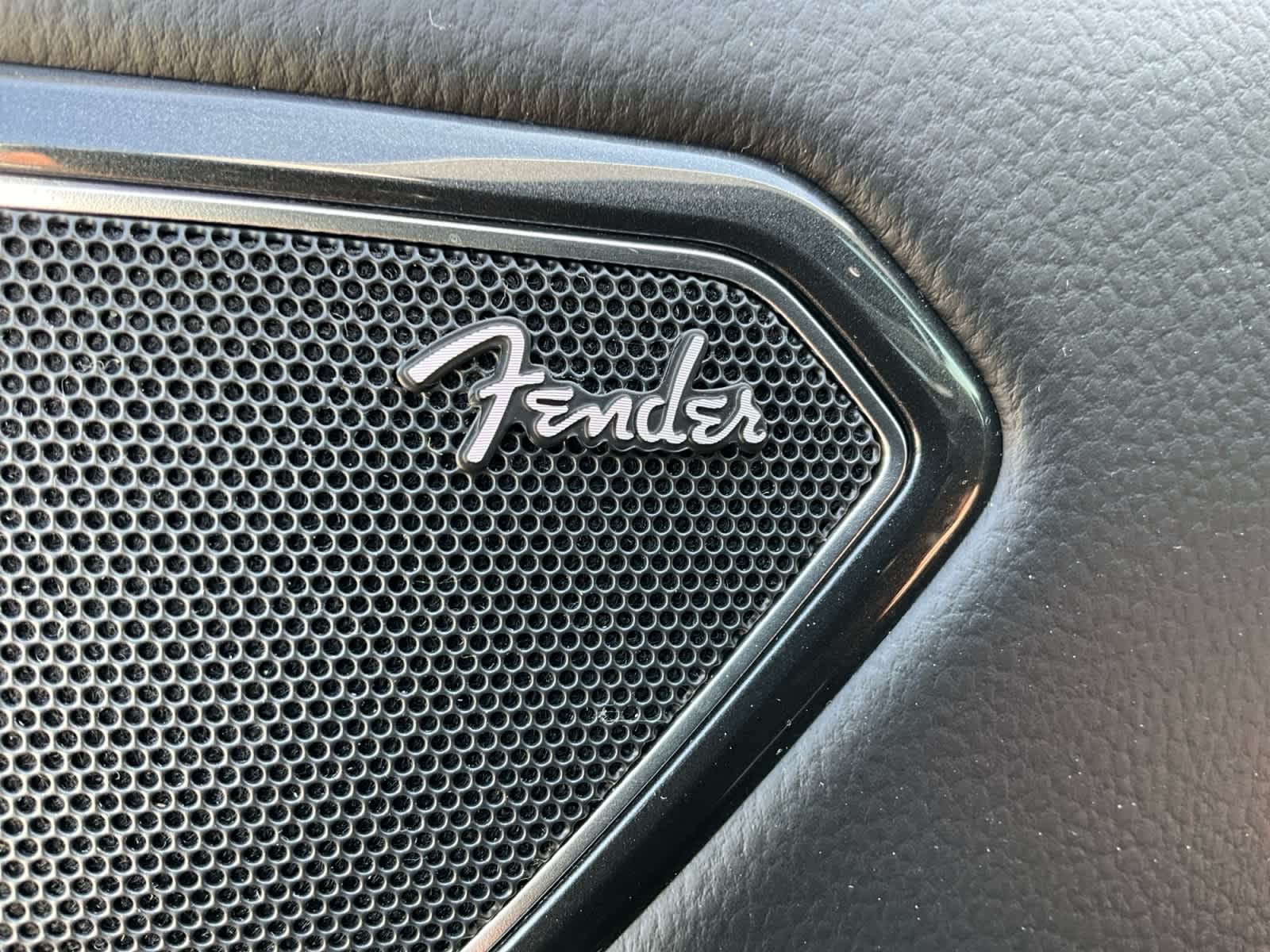 2022 Volkswagen Tiguan SEL R-Line