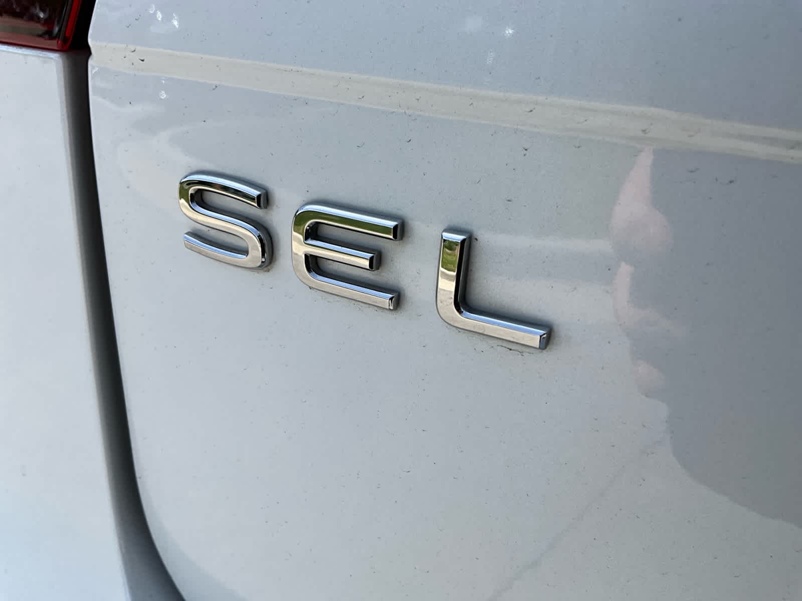 2022 Volkswagen Tiguan SEL R-Line