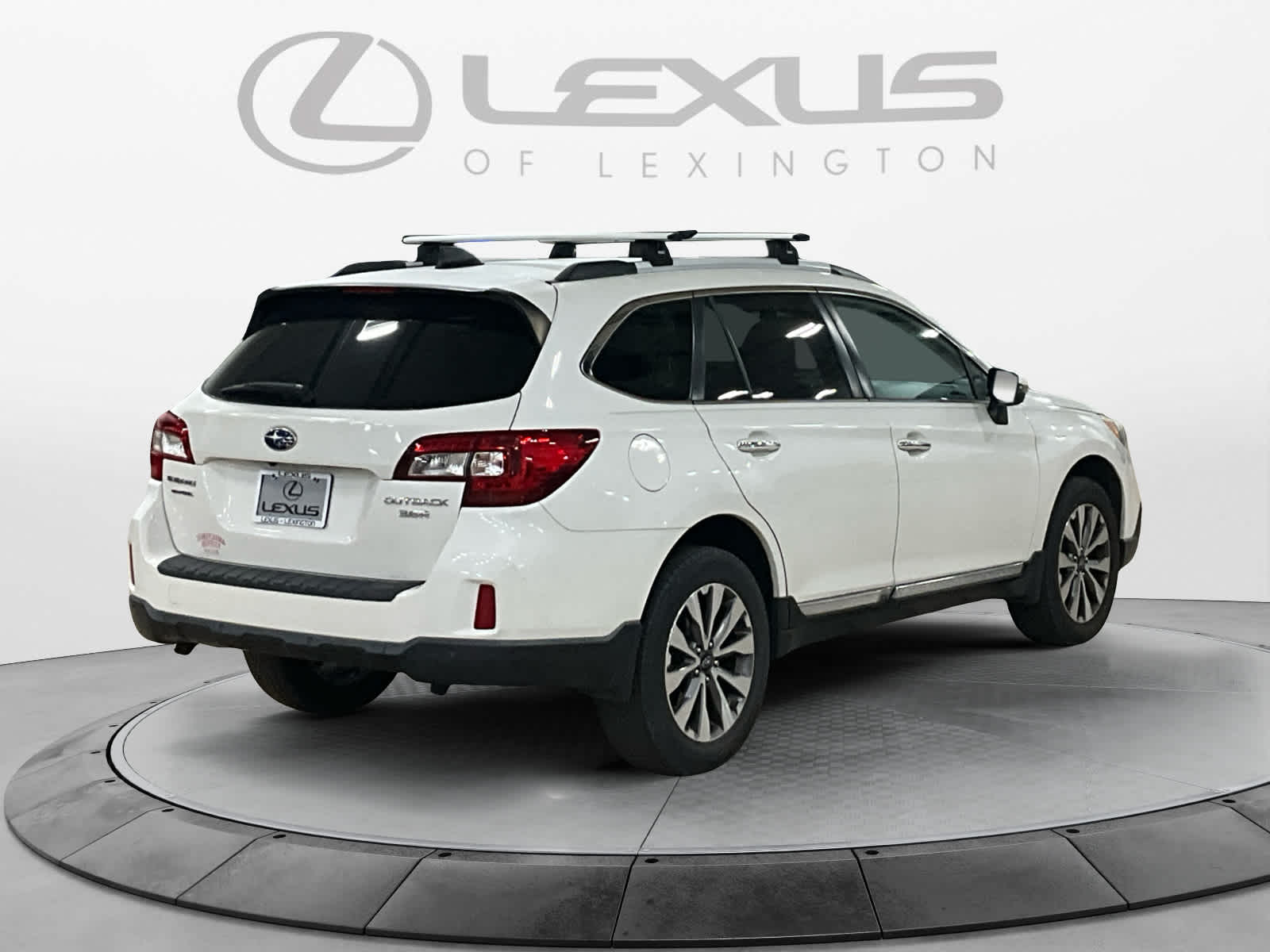 2017 Subaru Outback Touring