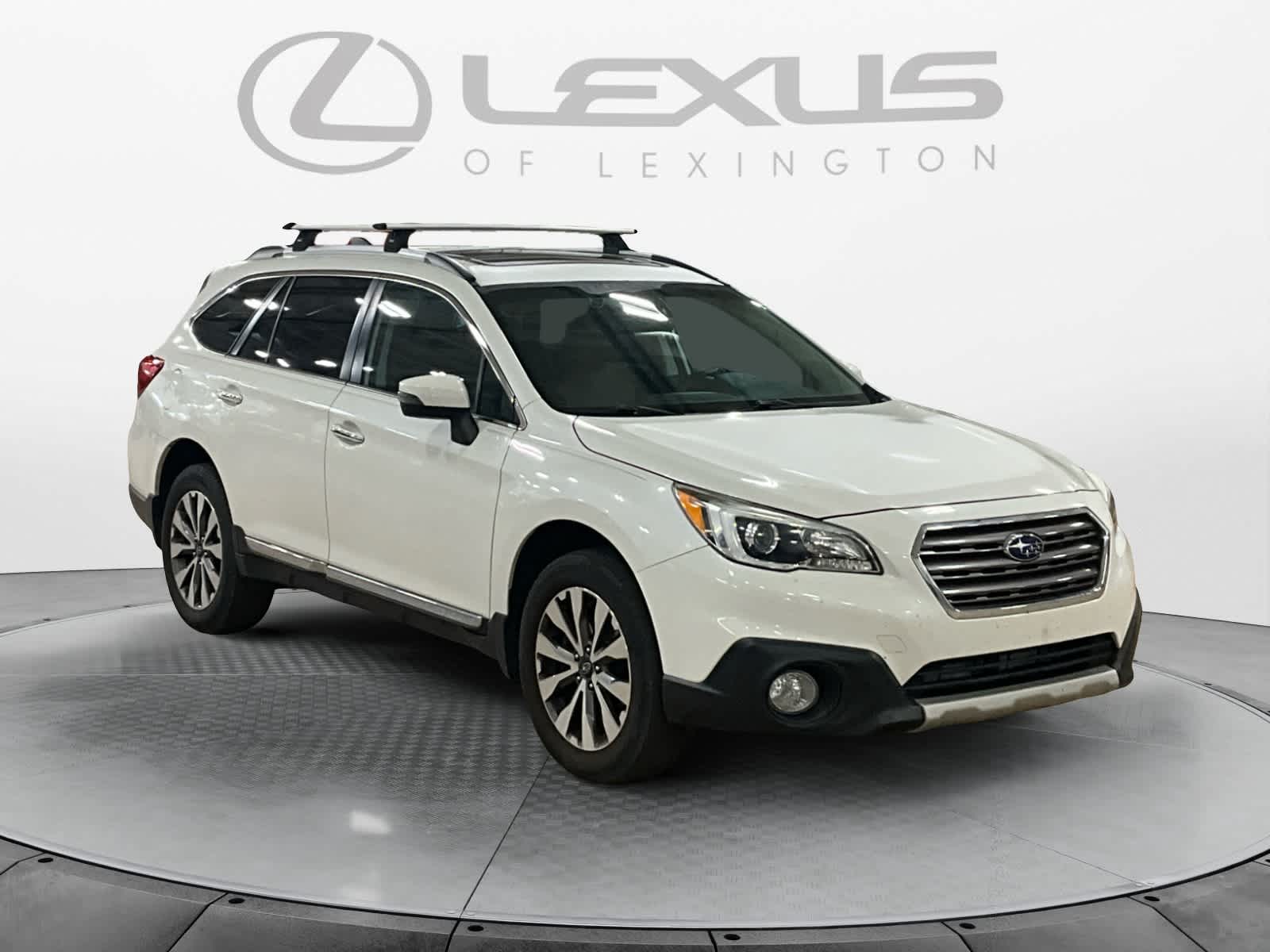 2017 Subaru Outback Touring