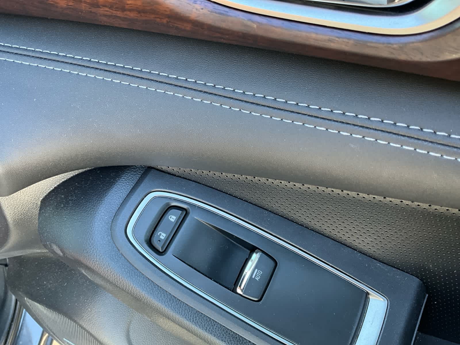 2024 Subaru Ascent Touring