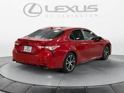 2019 Toyota Camry SE