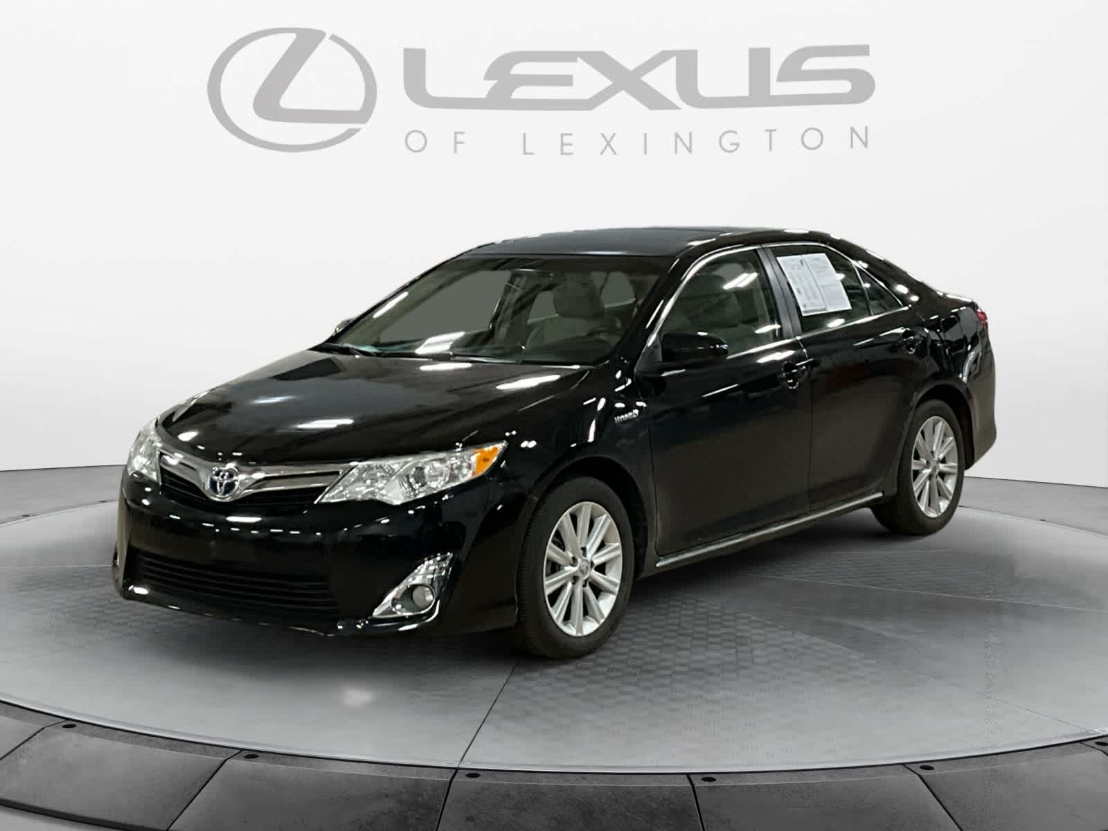 2012 Toyota Camry Hybrid XLE