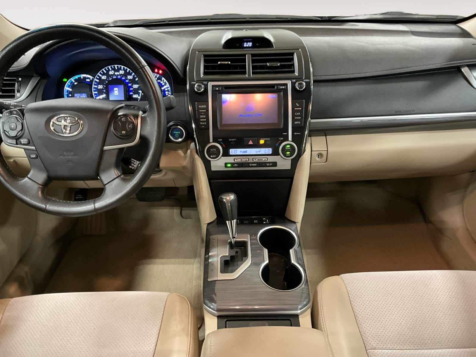 2012 Toyota Camry Hybrid XLE