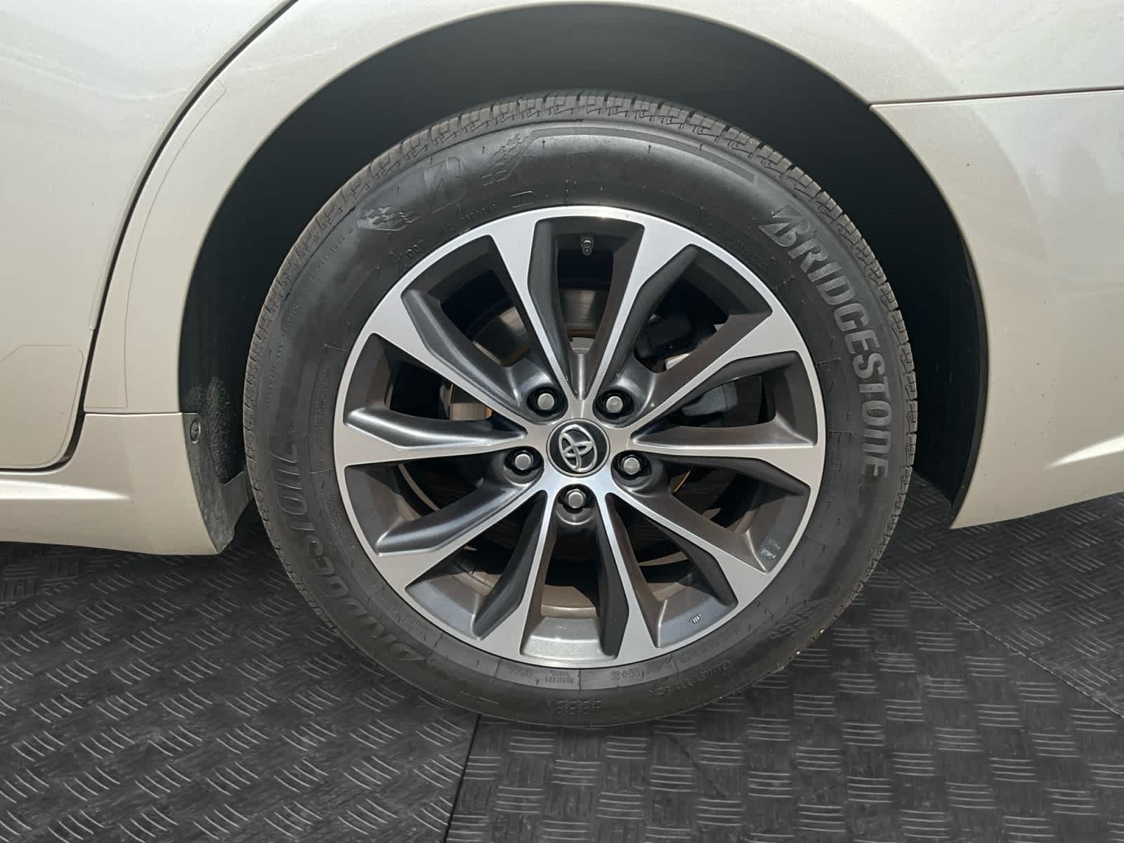 2017 Toyota Avalon XLE Premium