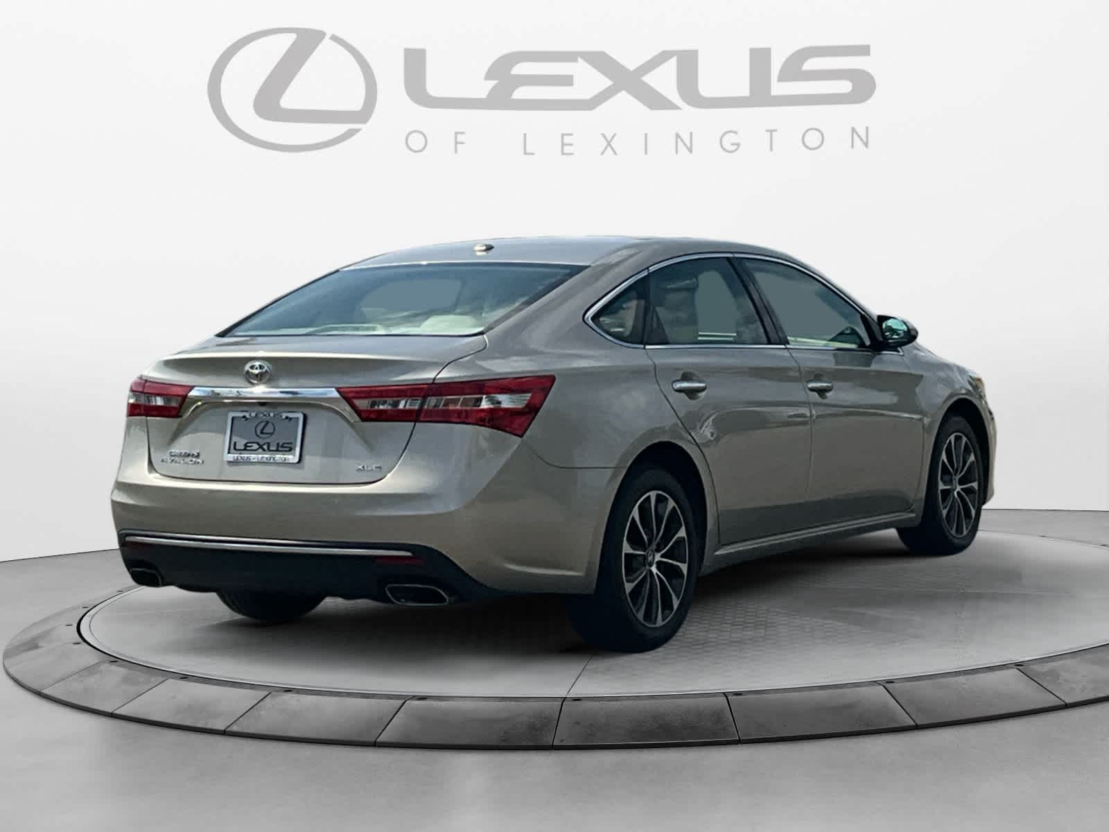 2017 Toyota Avalon XLE Premium