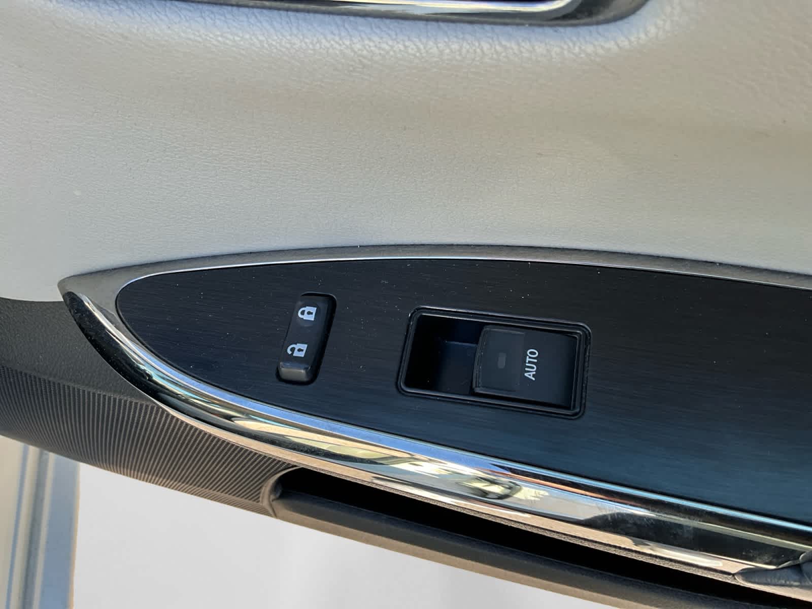 2013 Toyota Avalon Limited