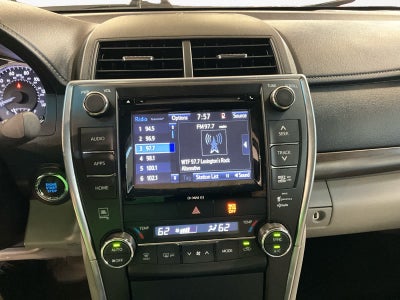 2016 Toyota Camry XLE
