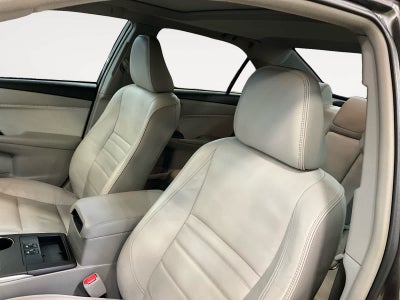 2016 Toyota Camry XLE