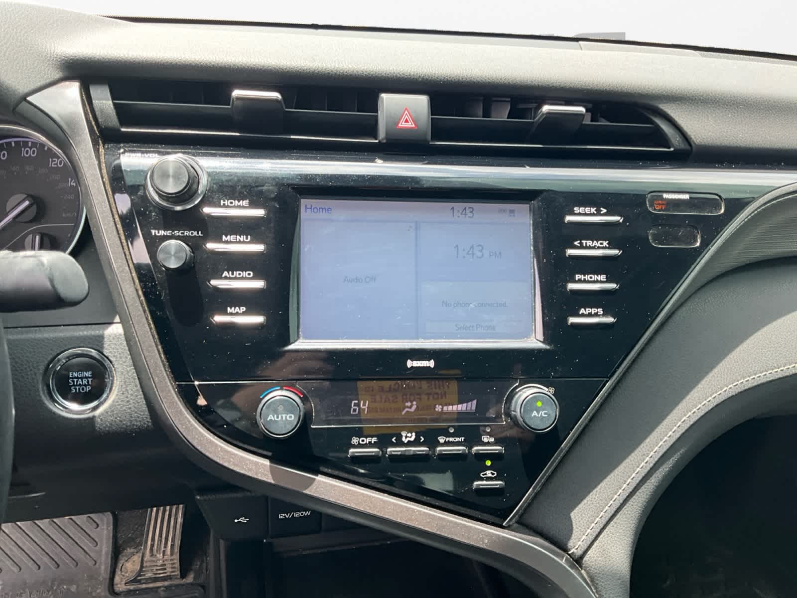 2020 Toyota Camry SE