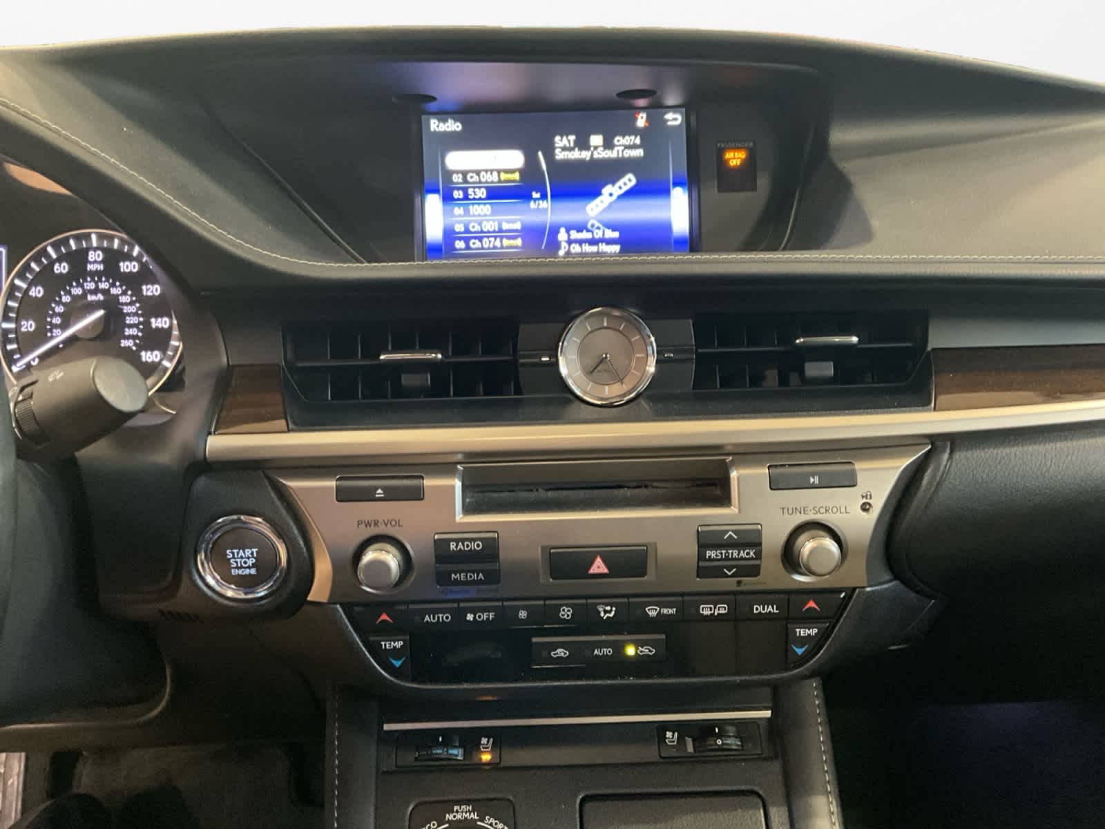 2016 Lexus ES 350 4dr Sdn