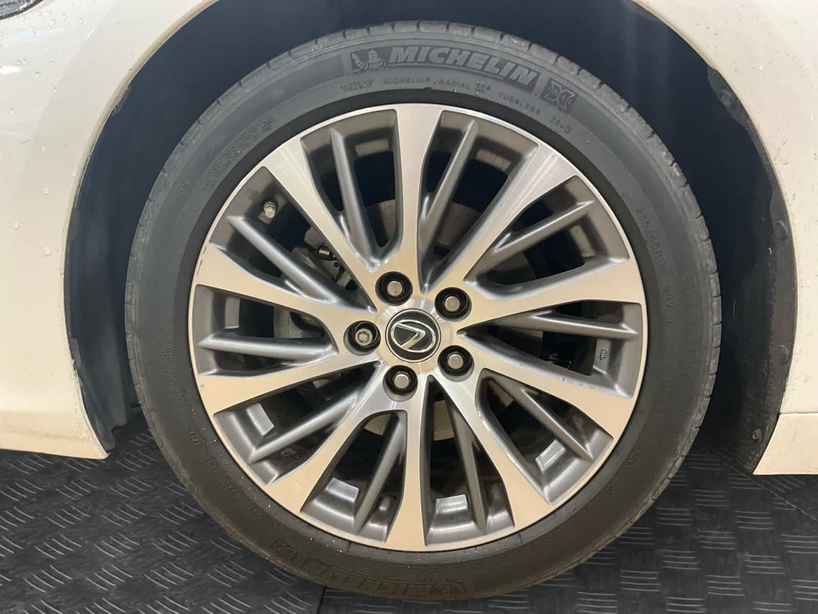 2020 Lexus ES 300h ES 300h