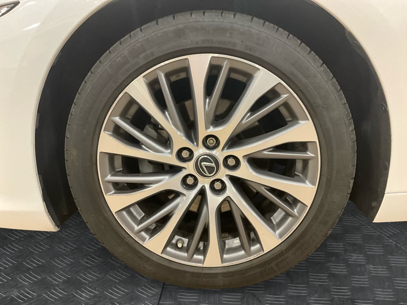 2020 Lexus ES 300h ES 300h