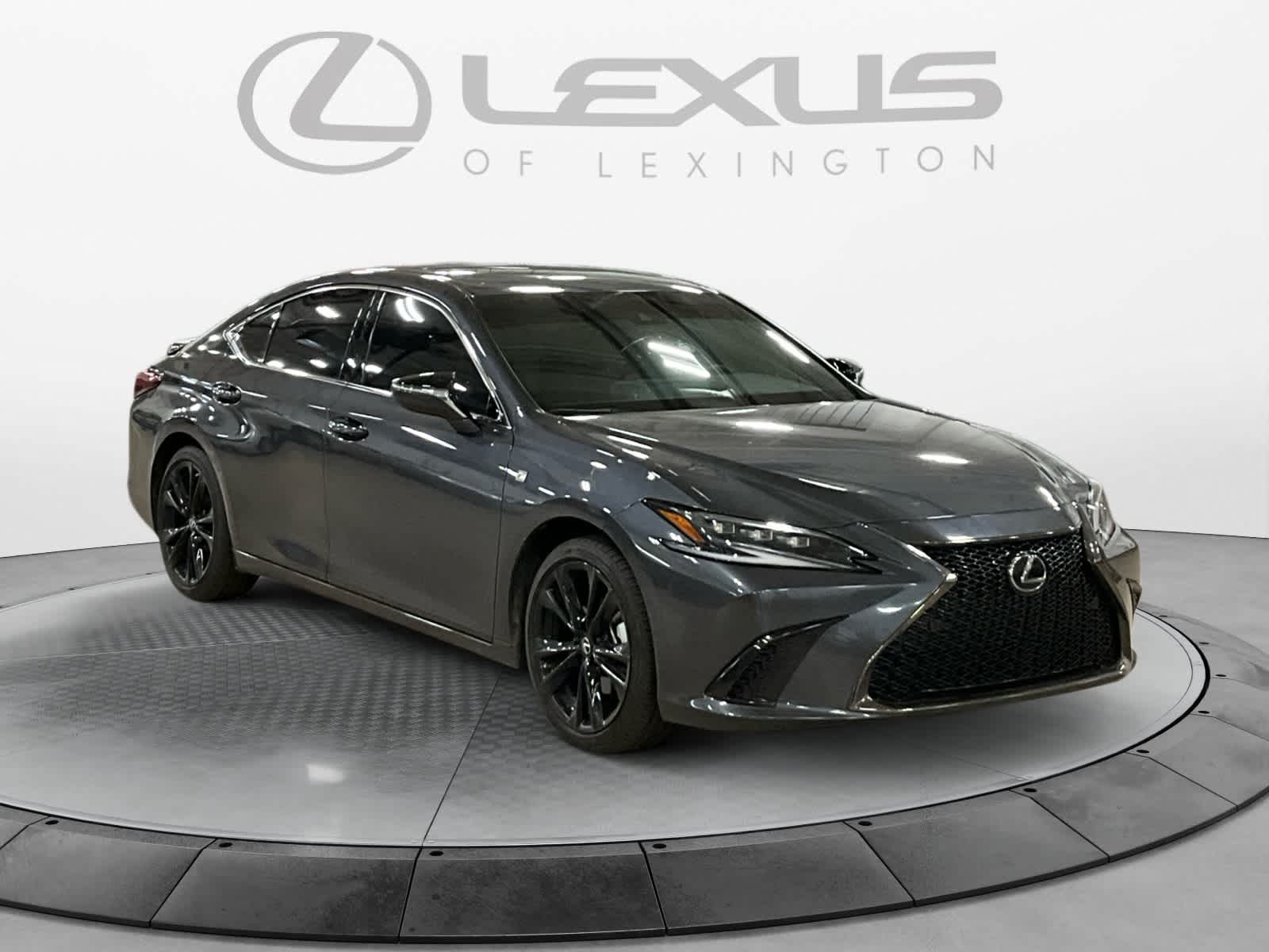 2025 Lexus ES 300h F SPORT Design