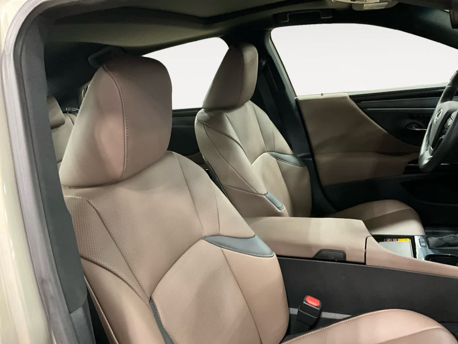 2025 Lexus ES 300h ES 300h