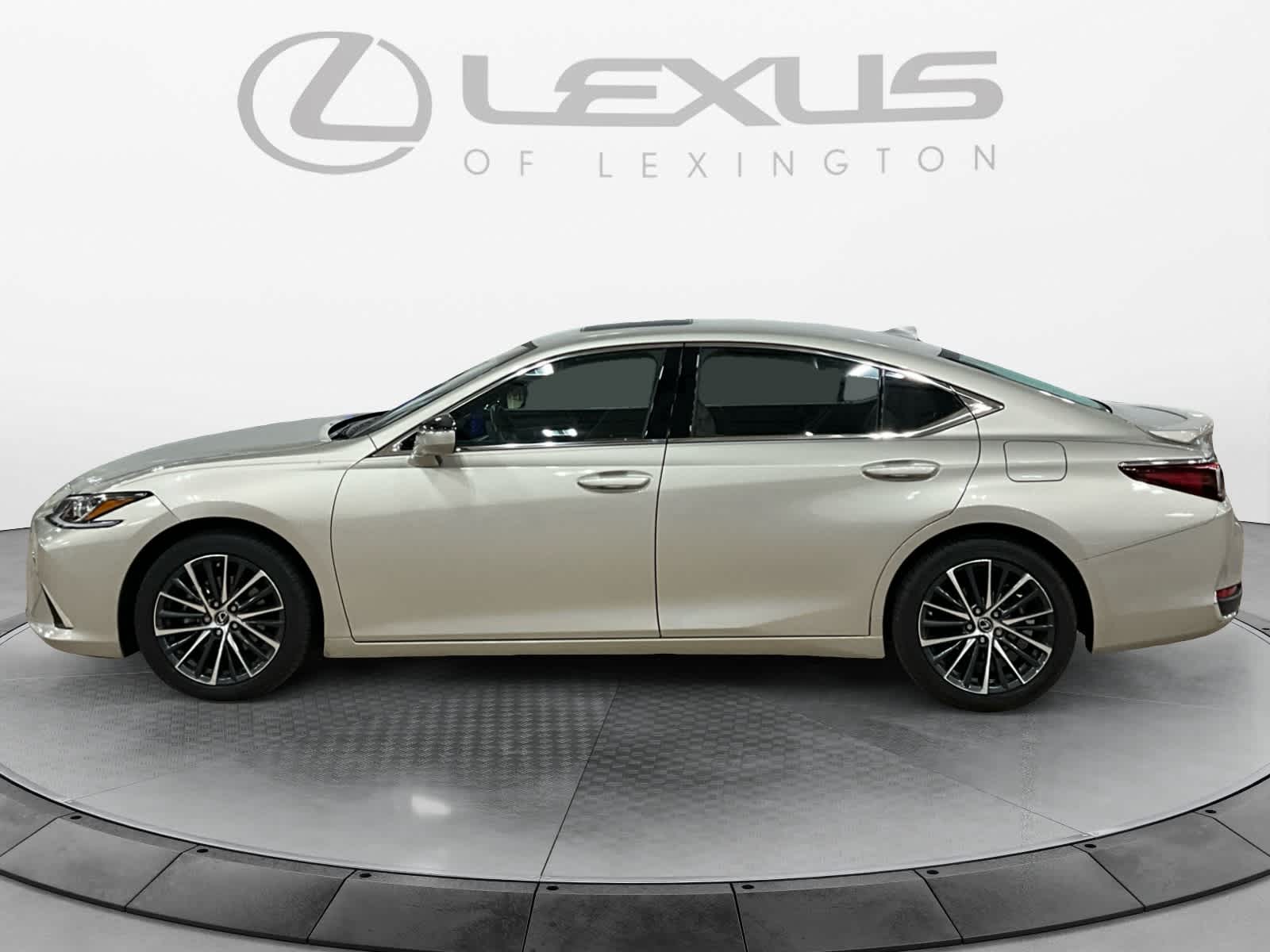 2025 Lexus ES 300h ES 300h