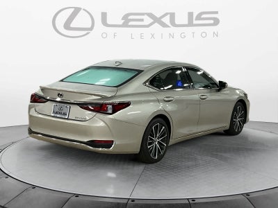 2025 Lexus ES 300h ES 300h