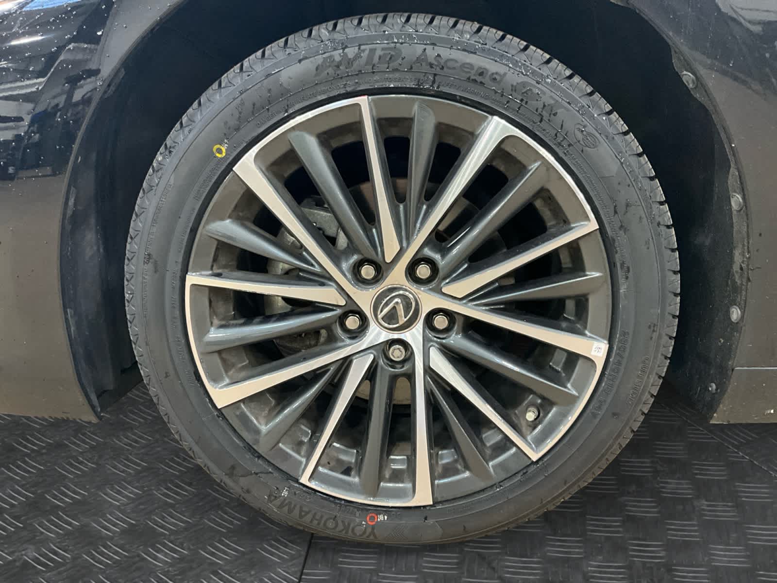2025 Lexus ES 300h ES 300h