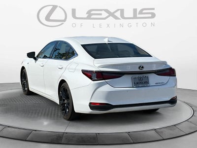 2025 Lexus ES 300h F SPORT Design
