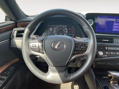 2025 Lexus ES 300h ES 300h