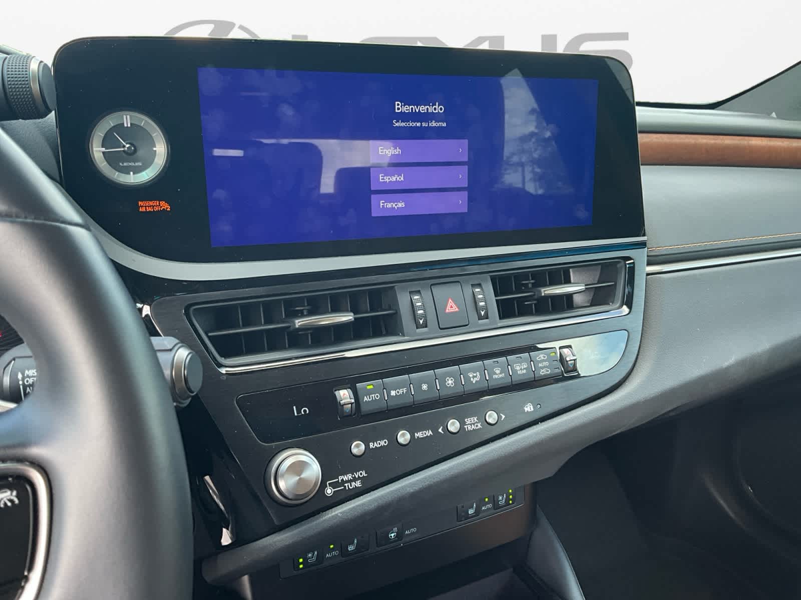 2025 Lexus ES 300h ES 300h