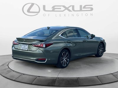 2025 Lexus ES 300h ES 300h