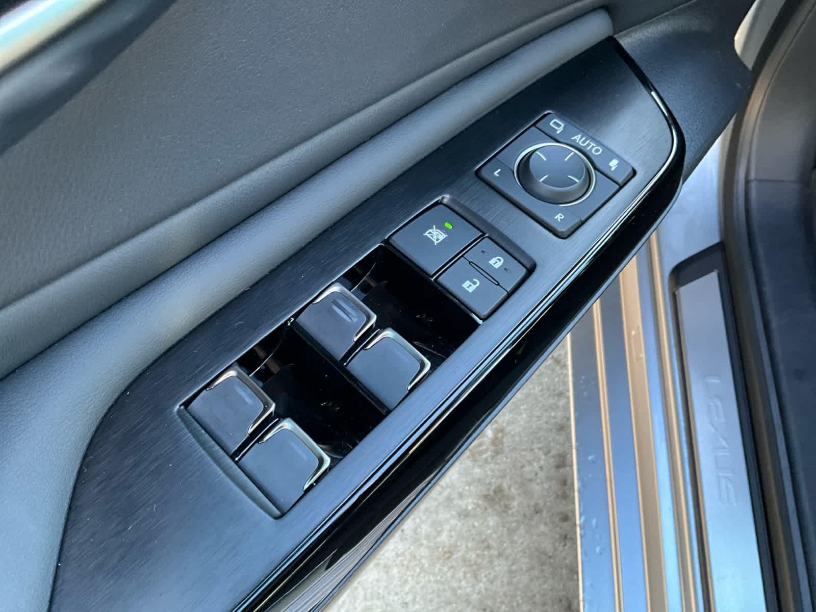 2024 Lexus ES ES 350