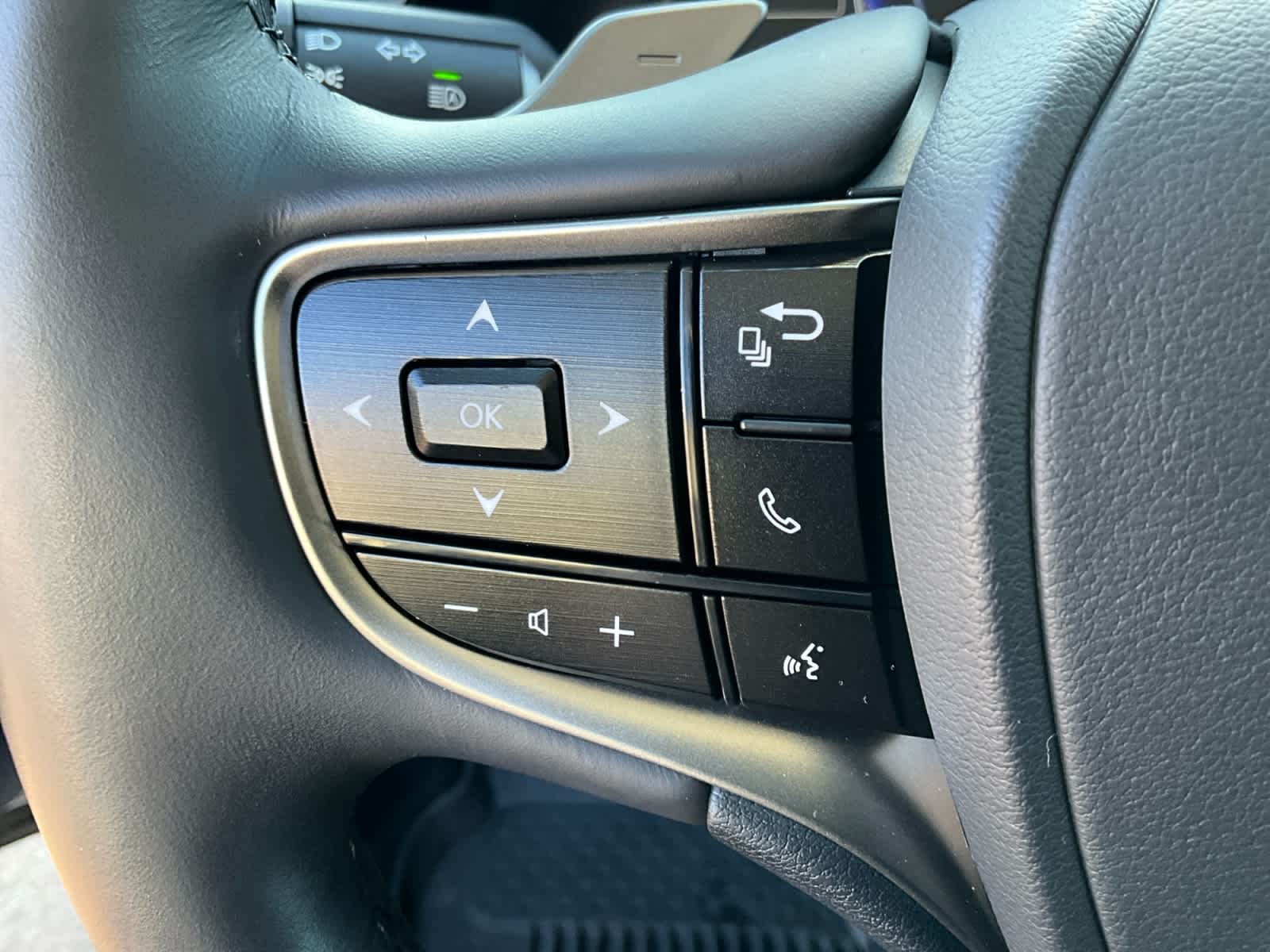 2024 Lexus ES ES 350