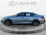 2025 Lexus ES 300h Luxury
