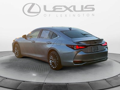 2025 Lexus ES 300h Luxury