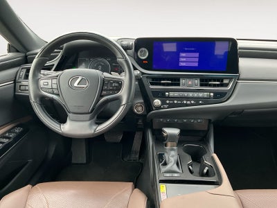 2023 Lexus ES 300h Luxury