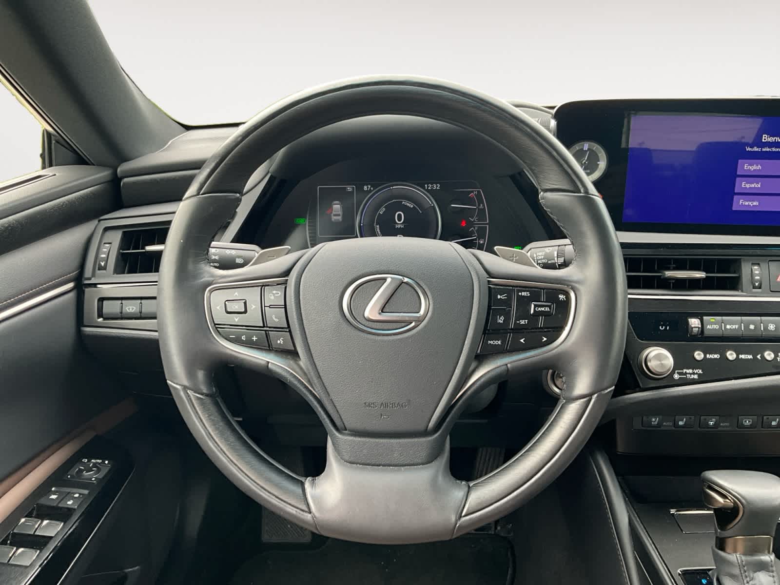 2023 Lexus ES 300h Luxury