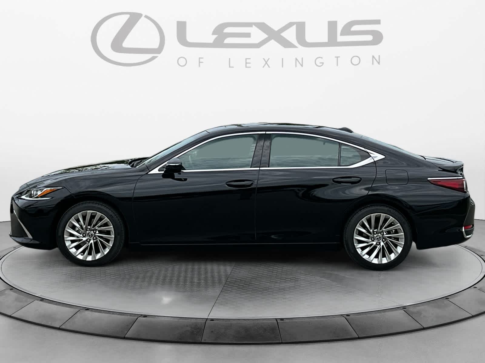 2023 Lexus ES 300h Luxury