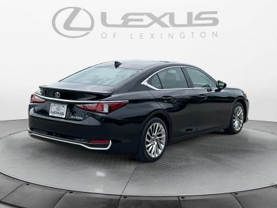 2023 Lexus ES 300h Luxury