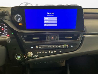 2025 Lexus ES 300h Luxury