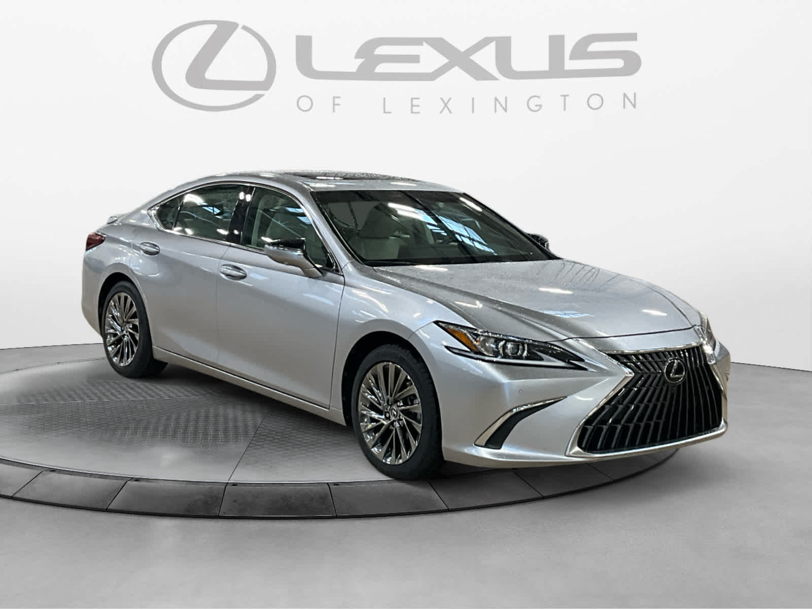 2025 Lexus ES 300h Luxury