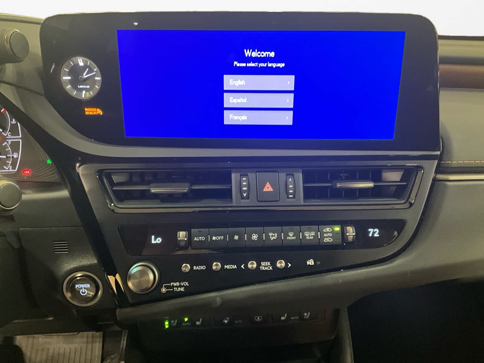 2025 Lexus ES 300h Luxury