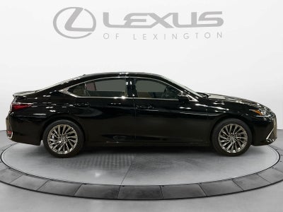 2025 Lexus ES 300h Luxury