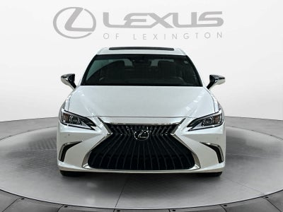2025 Lexus ES 300h Luxury